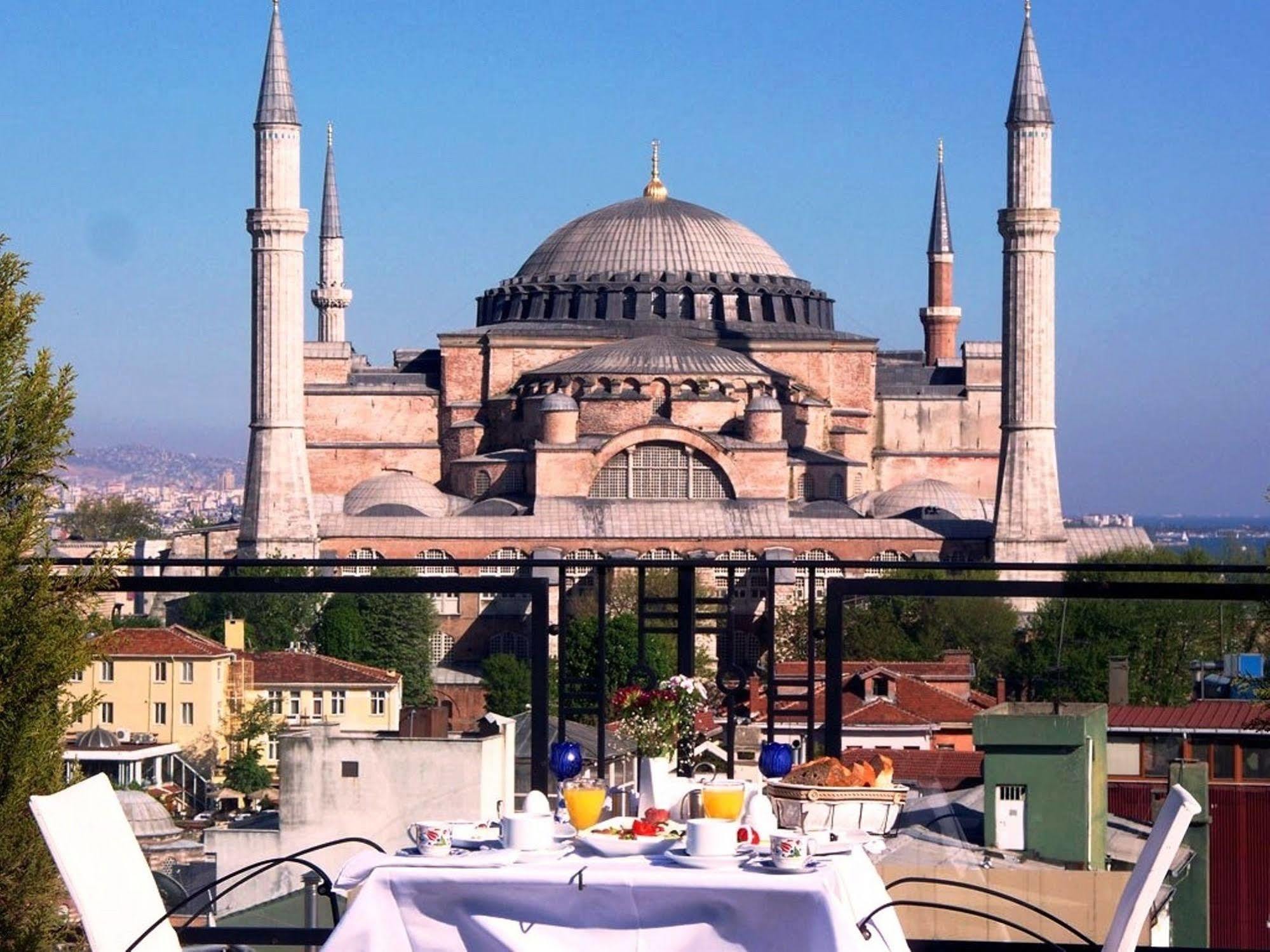 Agora Life Hotel - Special Class Стамбул Экстерьер фото